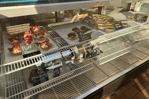 Royal Halal Meat & Bakery photo 3